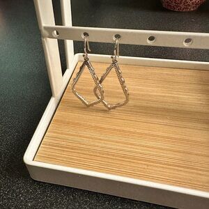 Kendra Scott Sophia Drop Earrings - Silver